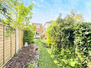 New Street- click for photo gallery